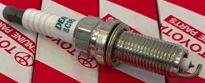 Свеча зажигания LC150 4.0L/LC200 4.6L