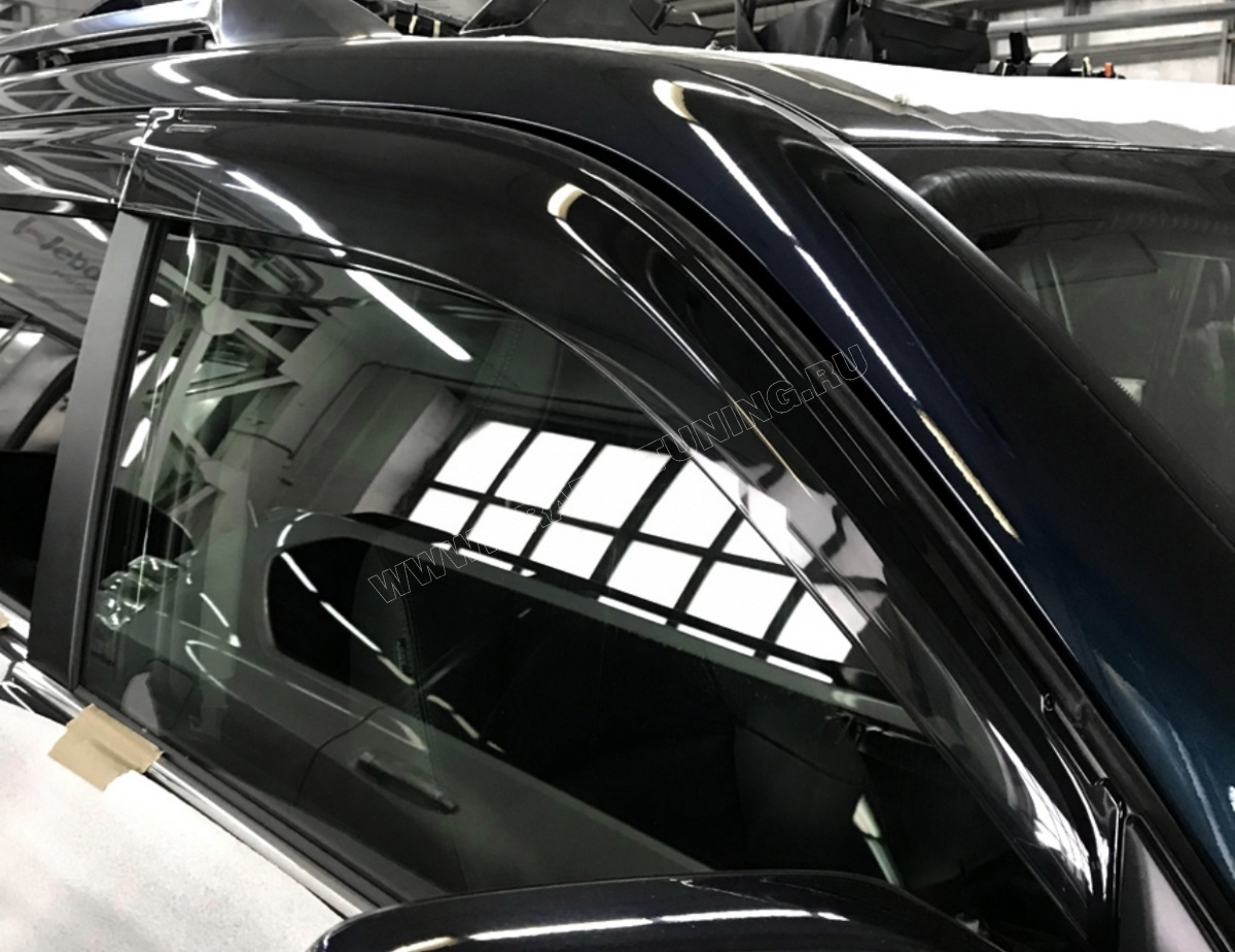 Дефлектор капота LC 150 (17-) оригинал