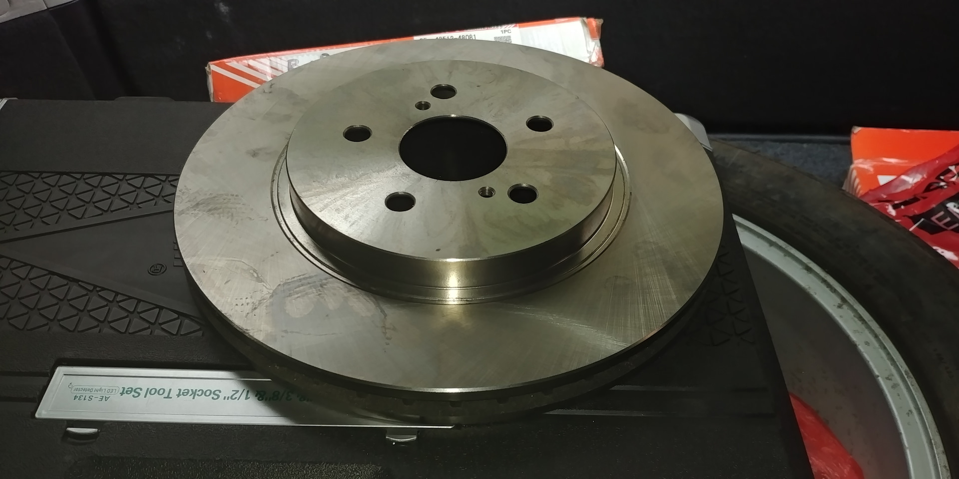 Диски тормозные передние  RX300