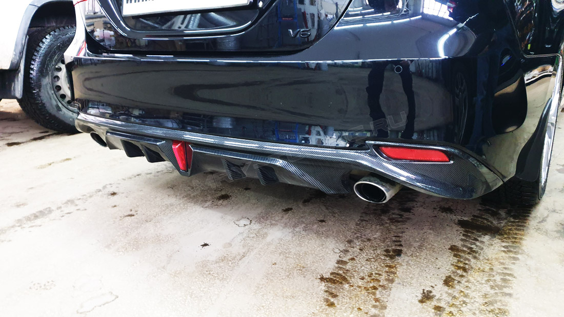 Задний диффузор Сamry V70 карбон