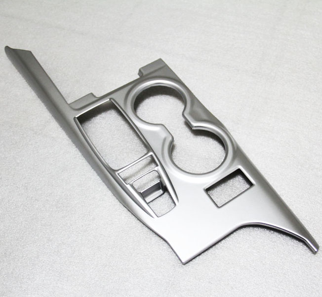 Накладка на АКПП Camry V70 серебро 