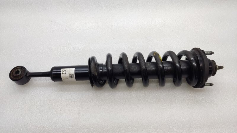 Амортизатор передний подвески Prado J-150