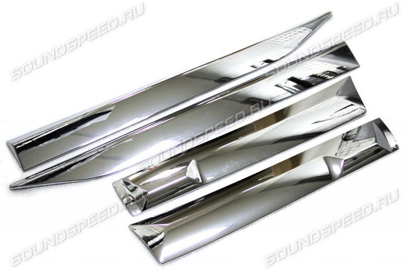 Хром молдинги на двери Fortuner (2017-) вар.1