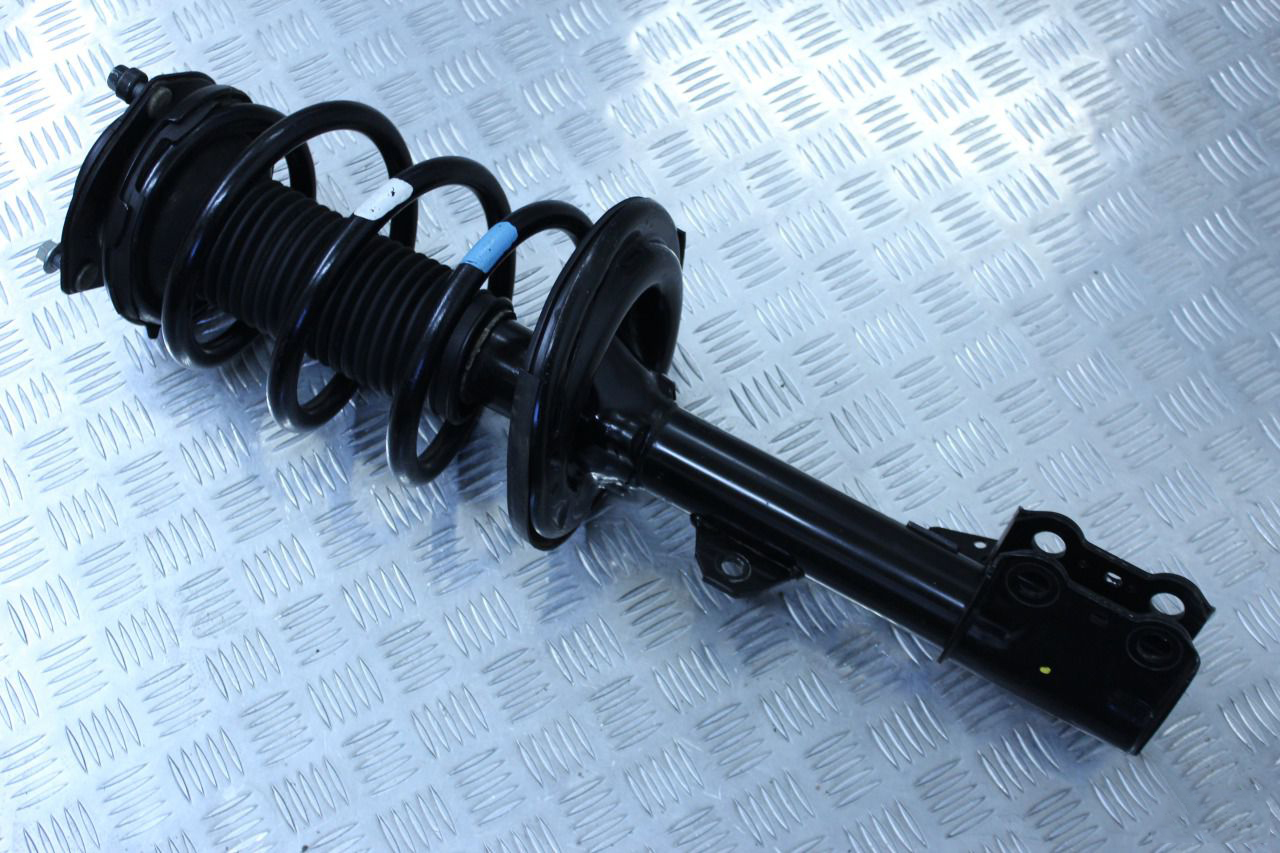 Амортизаторная стойка задняя левая Highlander