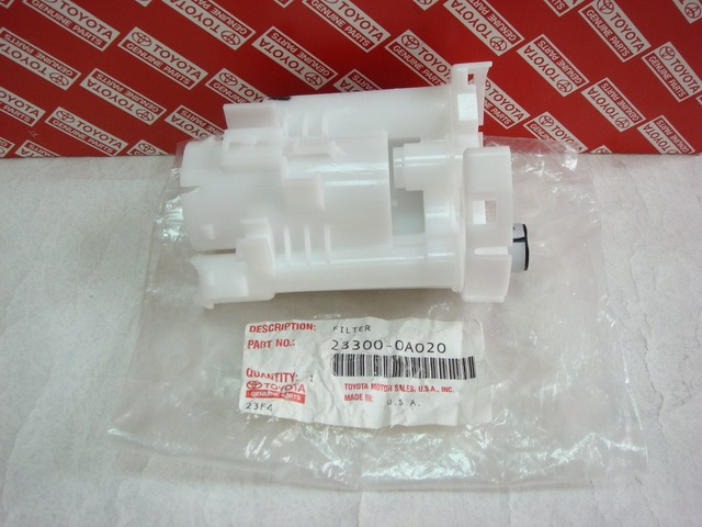 Фильтр топливный Camry V30 2.4L Оригинал