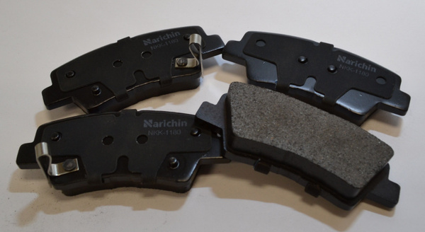 Колодки тормозные задние LC200 NARICHIN